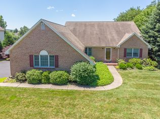 4950 Harvey Rd, Bethlehem, PA 18020