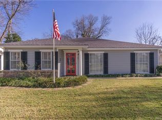 3753 Greenway Pl, Shreveport, LA 71105