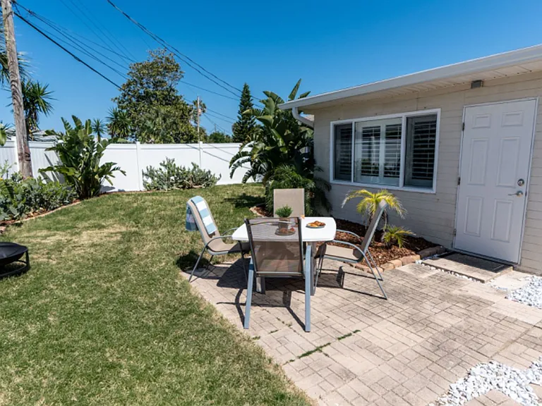 43 Seaview Dr — Photo 13