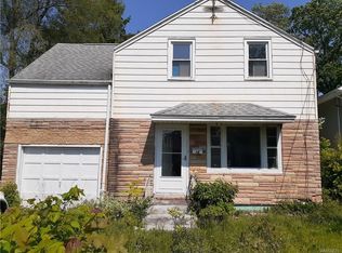523 74th St, Niagara Falls, NY 14304