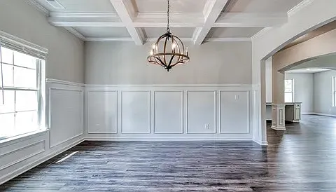 5 bed, 3846 sqft, $3,500 — Photo 3