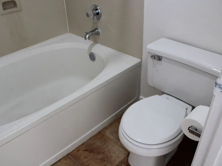 258 Napoli Ct — Photo 21