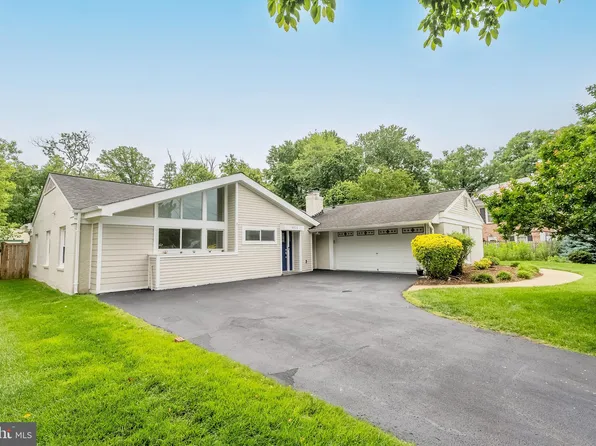 5923 Westridge Ct, Alexandria, VA 22310