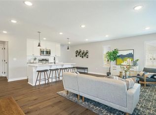 19720 W 195th Pl, Spring Hill, KS 66083