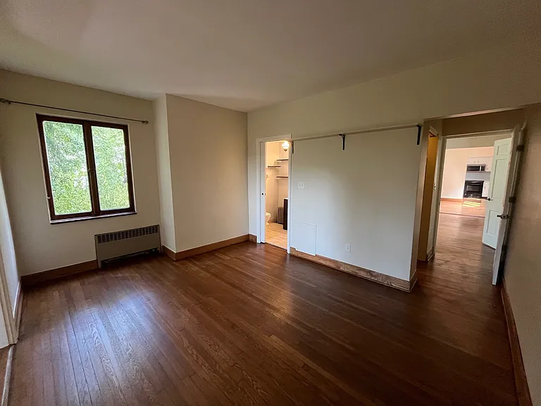 1816 Buena Vista St #1 — Photo 11