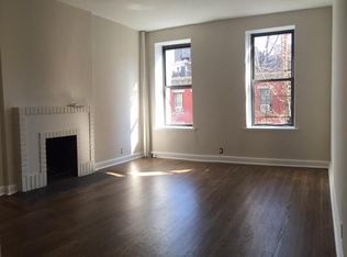 161 W 10th St APT 3C, New York, NY 10014