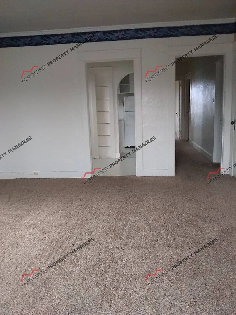r42 Market Street Apartments — Photo 2