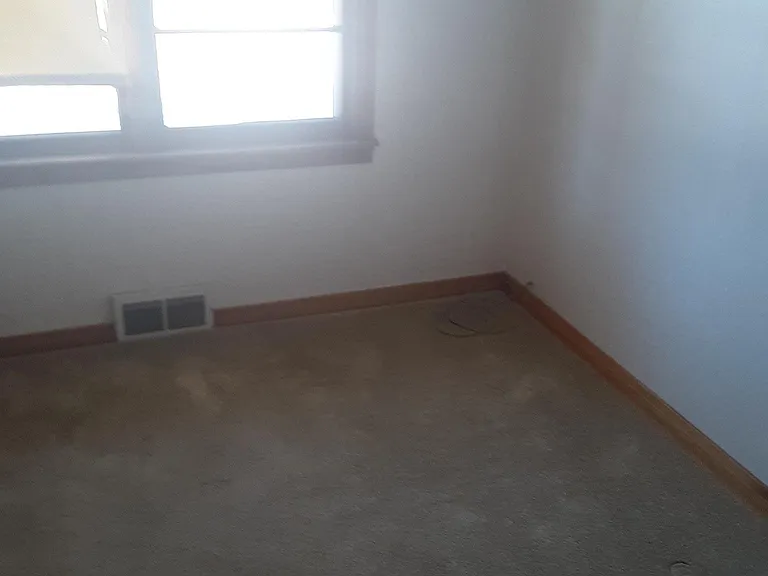 2215 Van Buren St — Photo 11