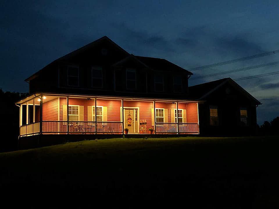 2nd image of Twin Beech Rd