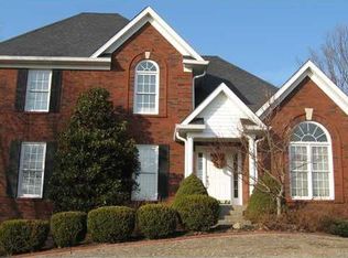 6300 Breeze Hill Rd, Crestwood, KY 40014