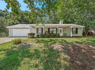111 Blackhawk Dr, Daleville, AL 36322