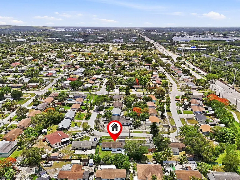 1060 SW 5th Ter — Photo 34