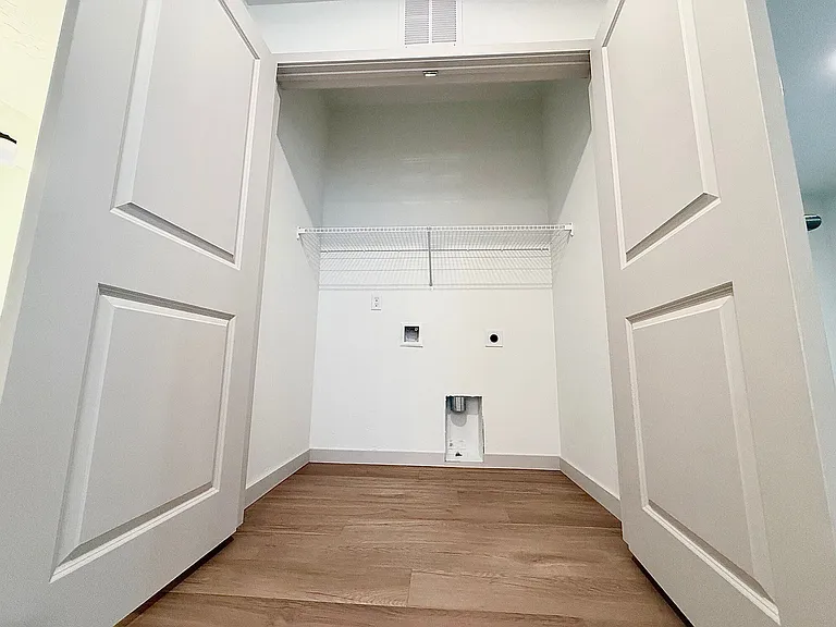 The Station Apartments at Gateway — Photo 64