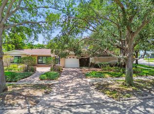 750 Alda Way NE, Saint Petersburg, FL 33704