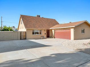 110 E Riviera Dr, Tempe, AZ 85282