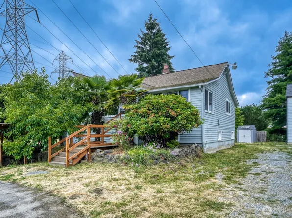 98178 5330 S Creston Street, Seattle, WA 98178