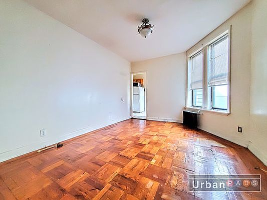 2nd image of 2516 Bedford Ave APT 4D