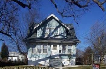 1st image of 3710 Parkwood St