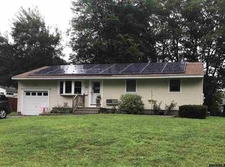 29 Ronald Pl, Schenectady, NY 12303
