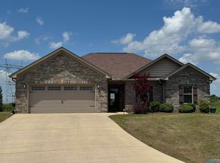 17459 Morgan Dr, Harvest, AL 35749