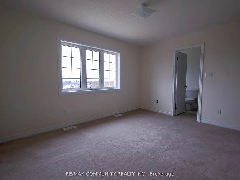1109 Skyridge Blvd — Photo 9