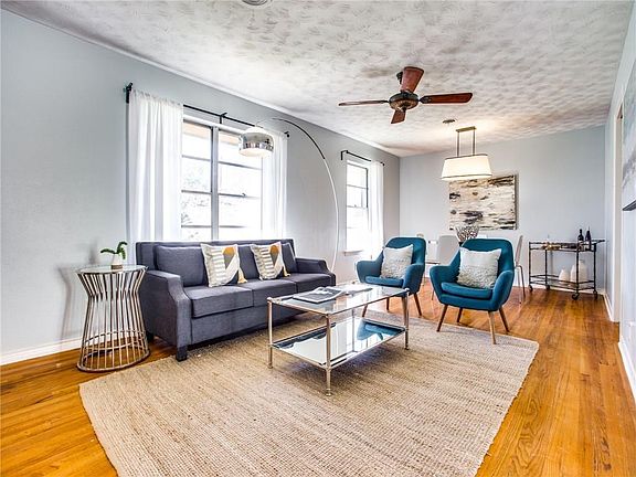 5th image of 9318 Sorrento St