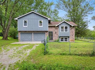 14948 Lakeside Dr, Excelsior Springs, MO 64024
