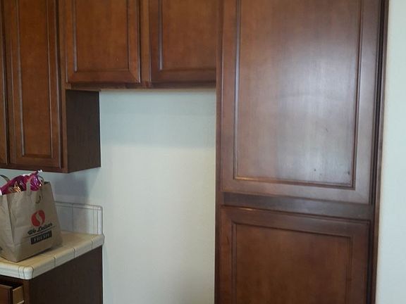 2nd image of 900 Sierra View Cir Unit 3