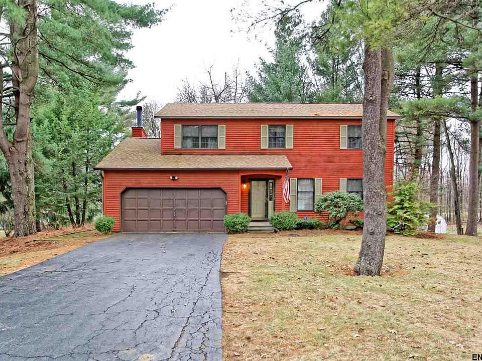 1st image of 9 Maryanne Dr