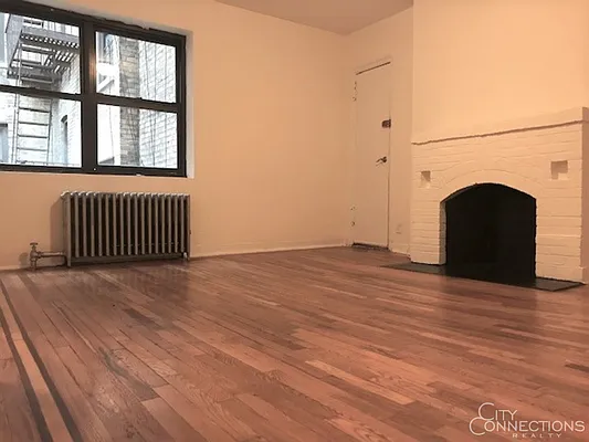 Rented by City Connections Realty | media 8