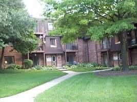 1st image of 1516 S Fairfield Ave APT 19B