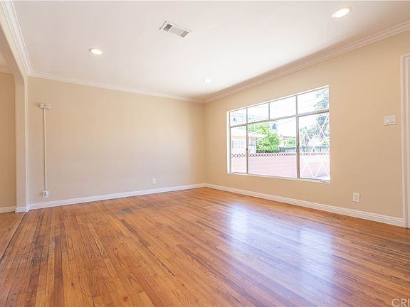 4th image of 12018 Keswick St