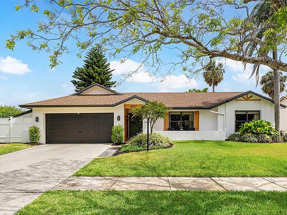2nd image of 4225 NW 7th Place