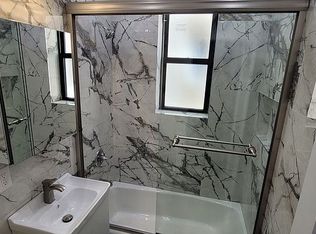 25-43 47th St #1C, Astoria, NY 11103