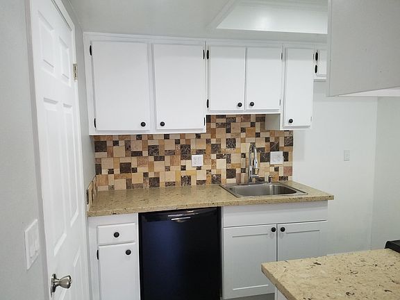 2nd image of 6152 Peoria Dr