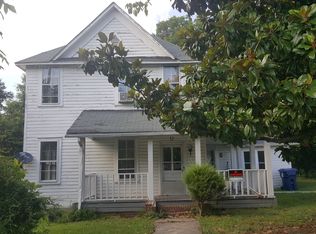 200 E Salisbury St, Robbins, NC 27325