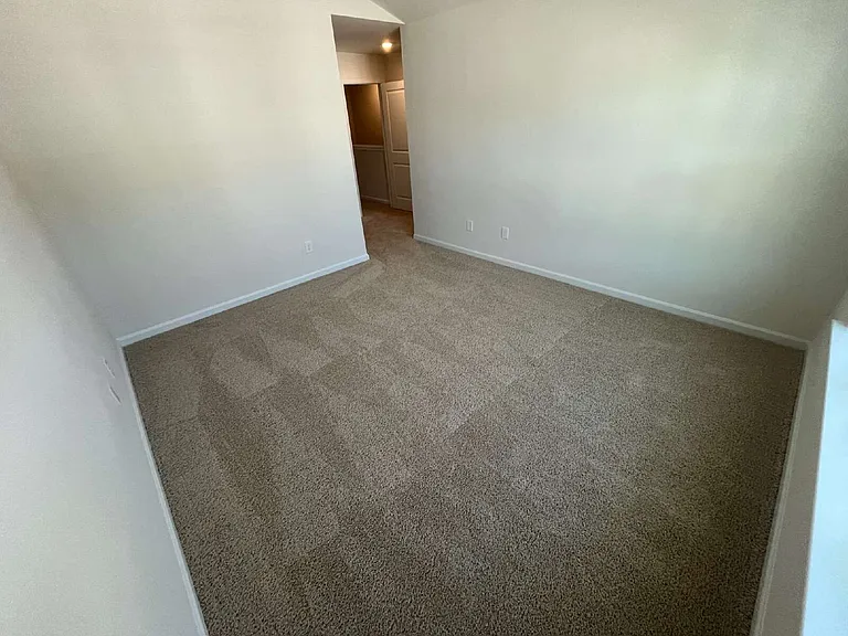 175 Moyer Dr — Photo 11