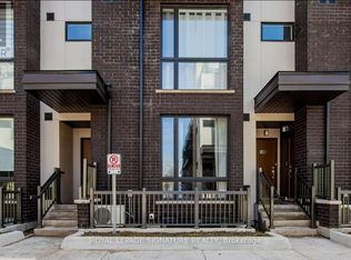 26 Fieldway Rd #47, Toronto, ON M8Z 0E3