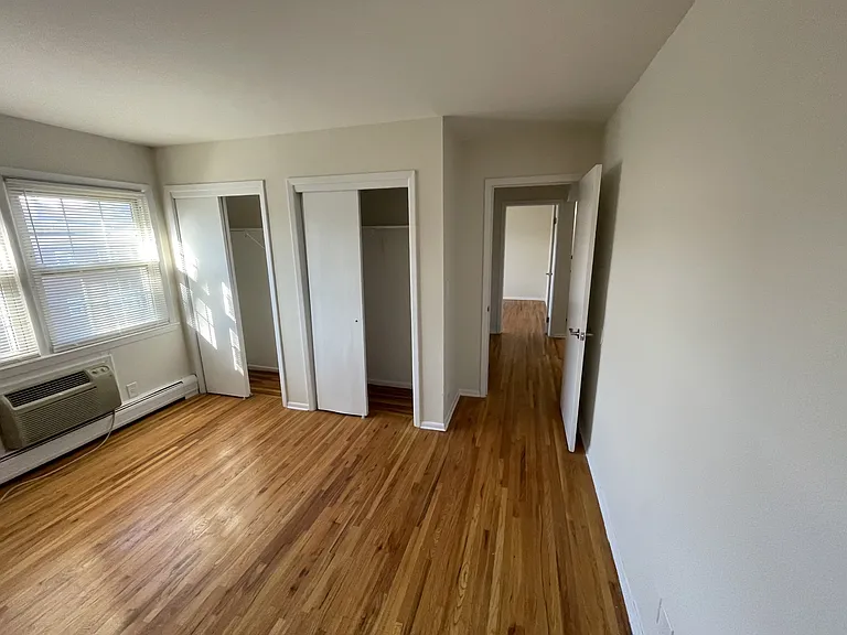 249 N Middletown Rd — Photo 19