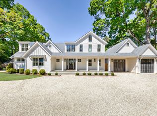 571 Montauk Hwy, Amagansett, NY 11930