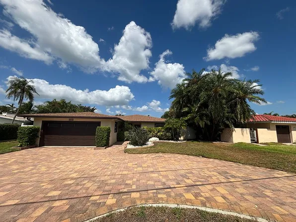 10236 Tarpon Dr, Treasure Island, FL 33706