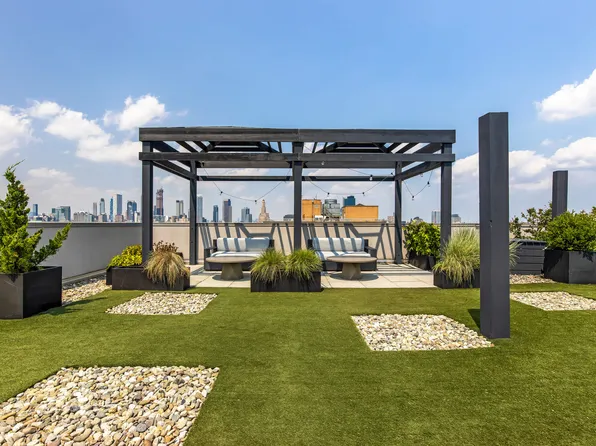 267 6th Street image 6 of 14