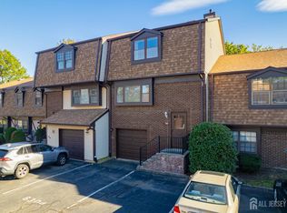 6304 Hana Rd, Edison, NJ 08817