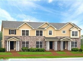 221 Coachgate Ln, Ballwin, MO 63021