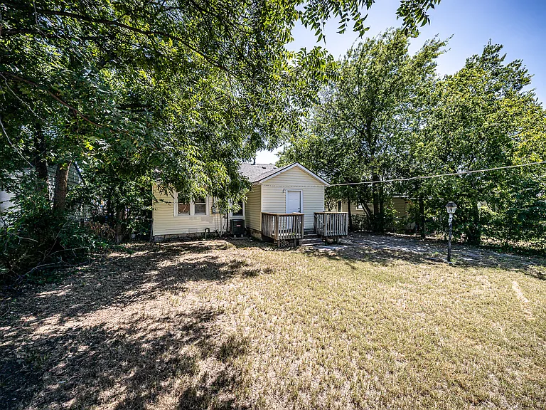 1703 NW Euclid Ave — Photo 28