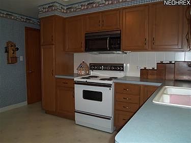 3rd image of 5107 Lemoyne Ave