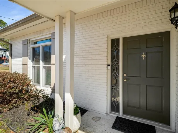 580 Holt Rd NE, Marietta, GA 30068