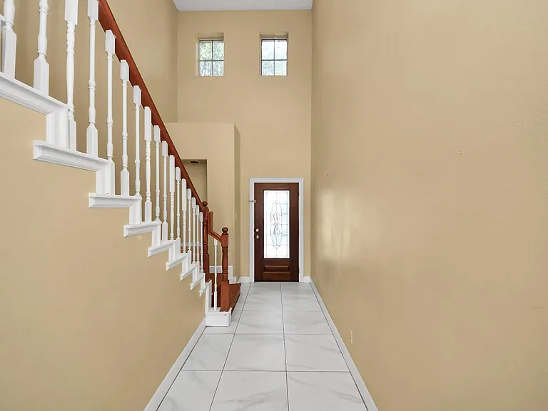 4610 Plum Forest Rd — Photo 20