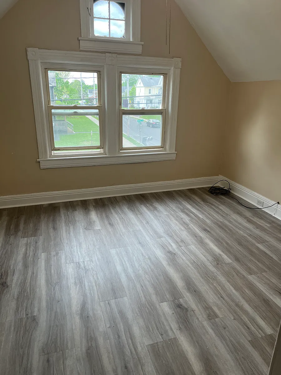 Building Photo - 761 Myrtle Ave #2