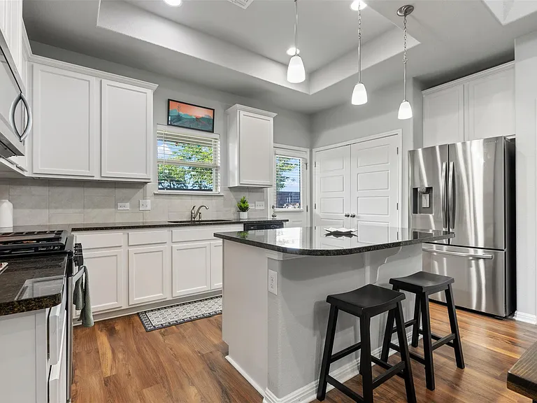1404 Jenkins Bnd #11 — Photo 12